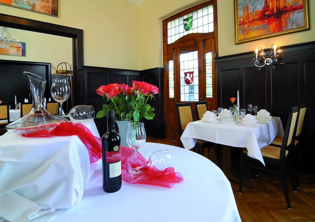 Hotel Tenbrock - Restaurant 1905 เกชเชอร์ ภายนอก รูปภาพ